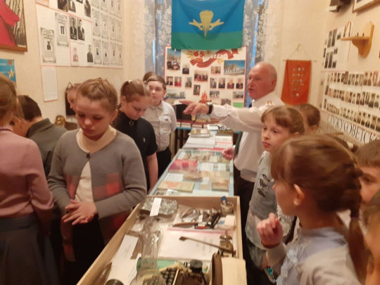 Учащиеся 3 «А» класса посетили музей Варгашинского образовательного центра.